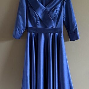Elegant Navy Women's Dress